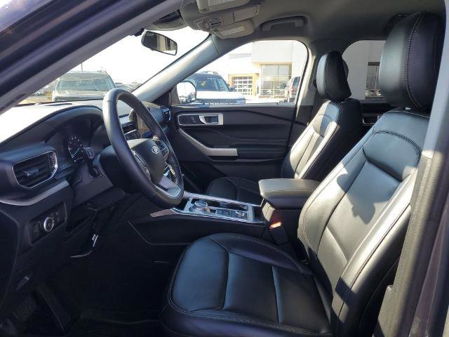 Certified 2023 Ford Explorer XLT w/ Equipment Group 202A image 5