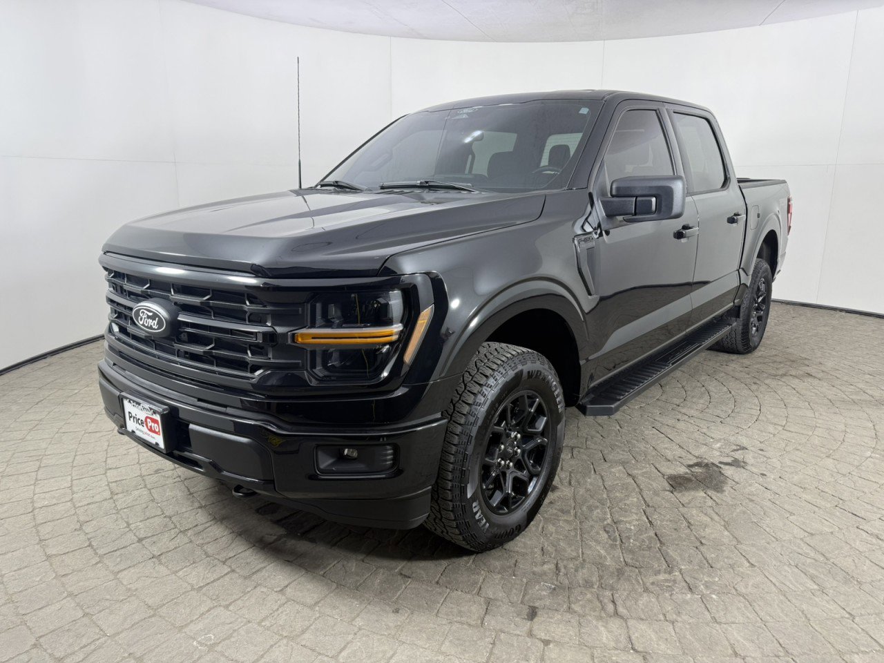 Certified 2025 Ford F150 XLT w/ Equipment Group 301A Standard AWD/4WD image 4