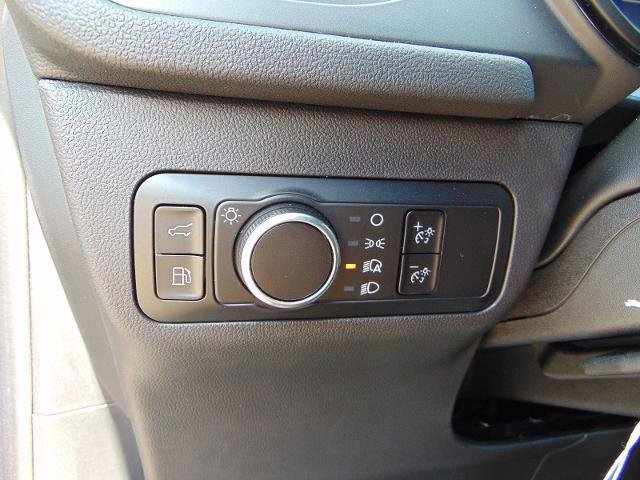 Certified 2025 Ford Escape ST-Line w/ Equipment Group 301A image 19