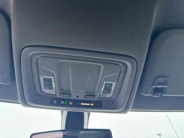 Used 2020 Chevrolet Silverado 1500 LT Trail Boss w/ Convenience Package image 18