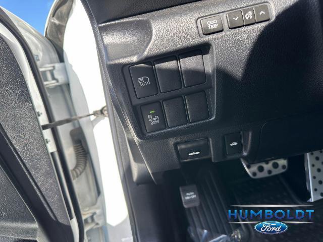 Used 2018 Lexus IS 300 AWD image 16