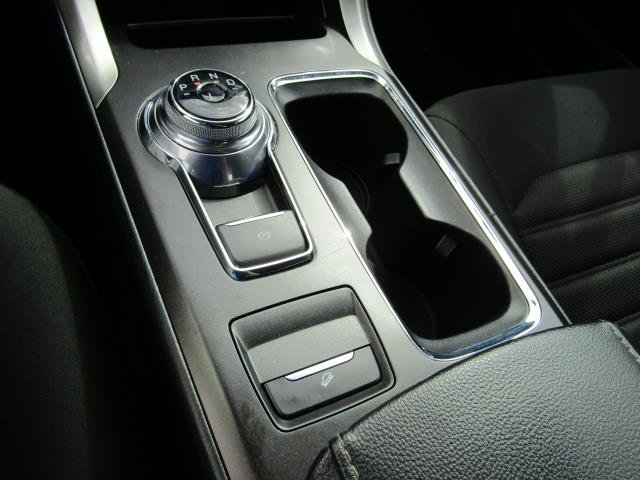 Certified 2018 Ford Fusion SE FWD image 23