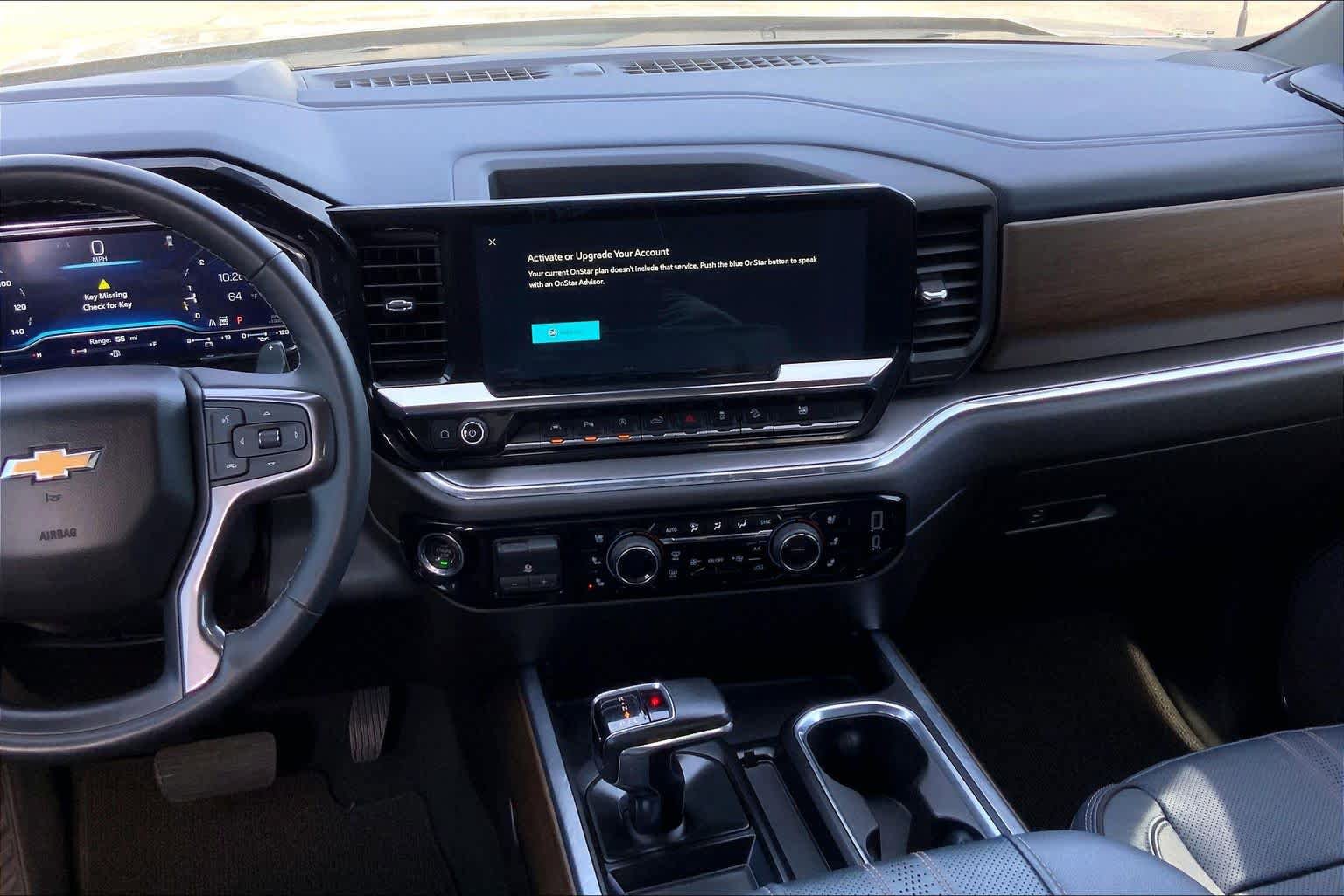 Used 2023 Chevrolet Silverado 1500 High Country w/ Technology Package AWD/4WD image 6