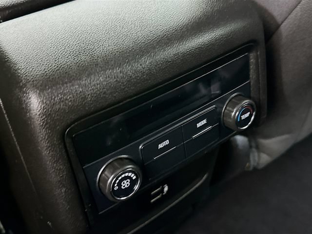 Used 2017 GMC Acadia SLE w/ Driver Alert Package I FWD image 31