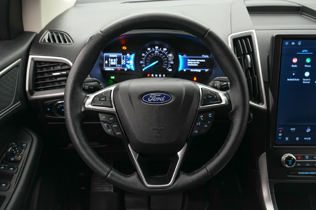 Certified 2024 Ford Edge SEL w/ Convenience Package AWD/4WD image 13