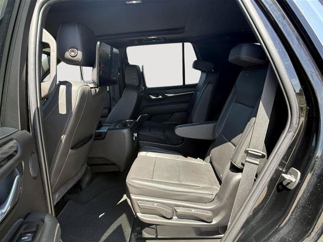 Used 2021 GMC Yukon Denali w/ Denali Premium Package AWD/4WD image 19