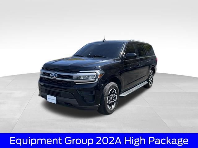Certified 2022 Ford Expedition Max XLT AWD/4WD image 3