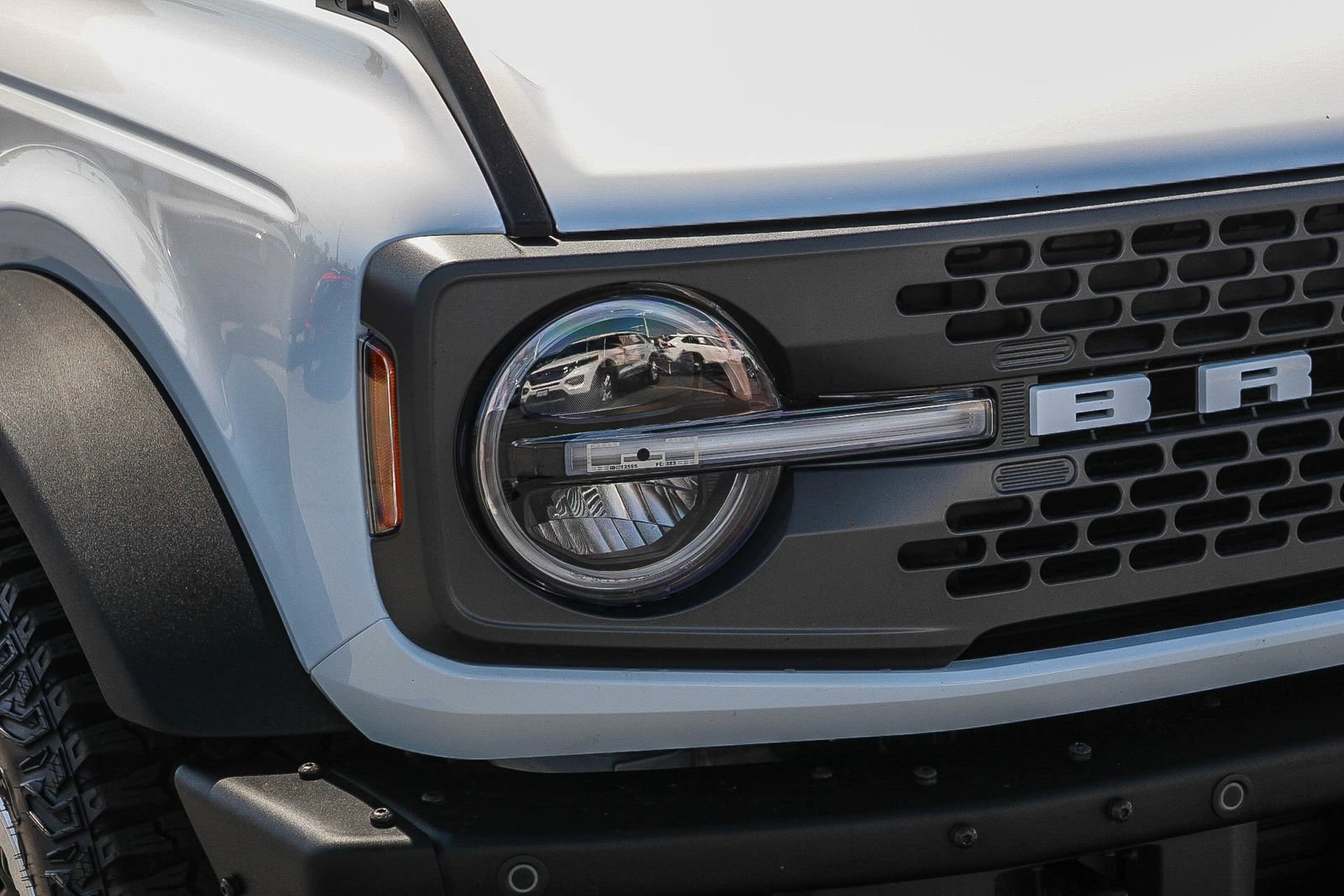 Certified 2023 Ford Bronco Badlands w/ Sasquatch Package AWD/4WD image 4