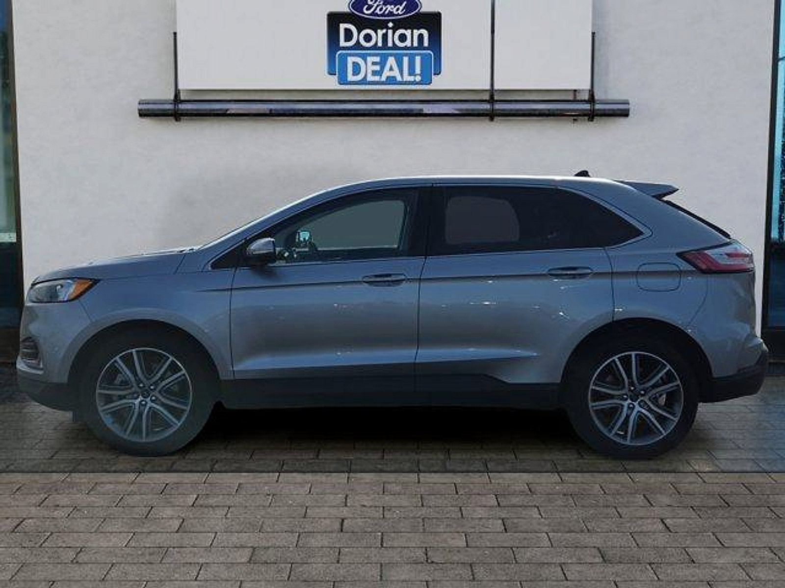 Certified 2023 Ford Edge Titanium w/ Class II Trailer Tow Package AWD/4WD image 6