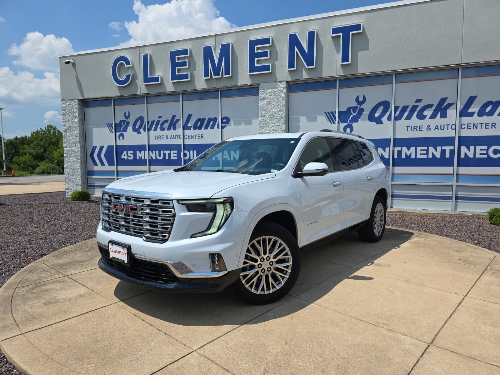 Used 2026 GMC Acadia Denali w/ Super Cruise Package