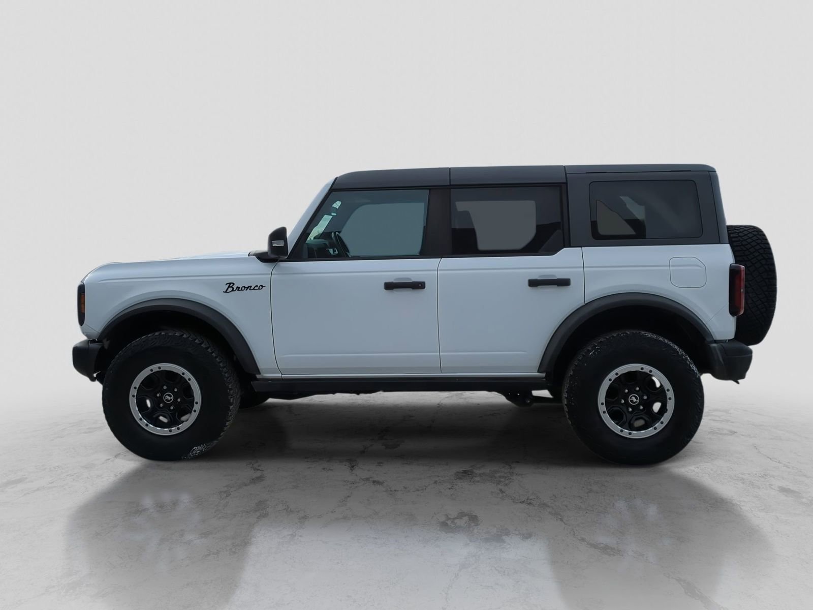 Certified 2022 Ford Bronco Badlands image 3