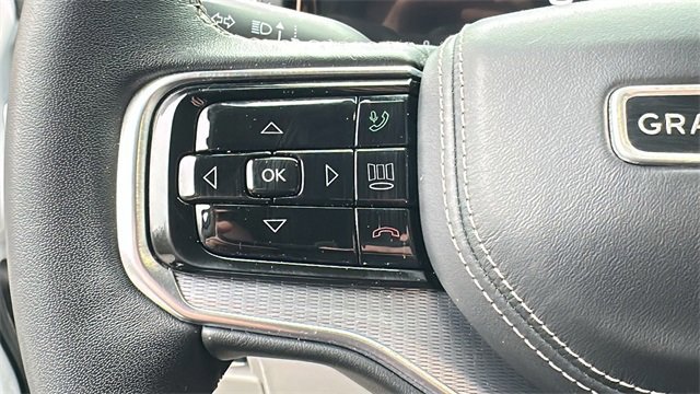 Used 2023 Jeep Grand Wagoneer L Series II w/ Premium Group II image 24