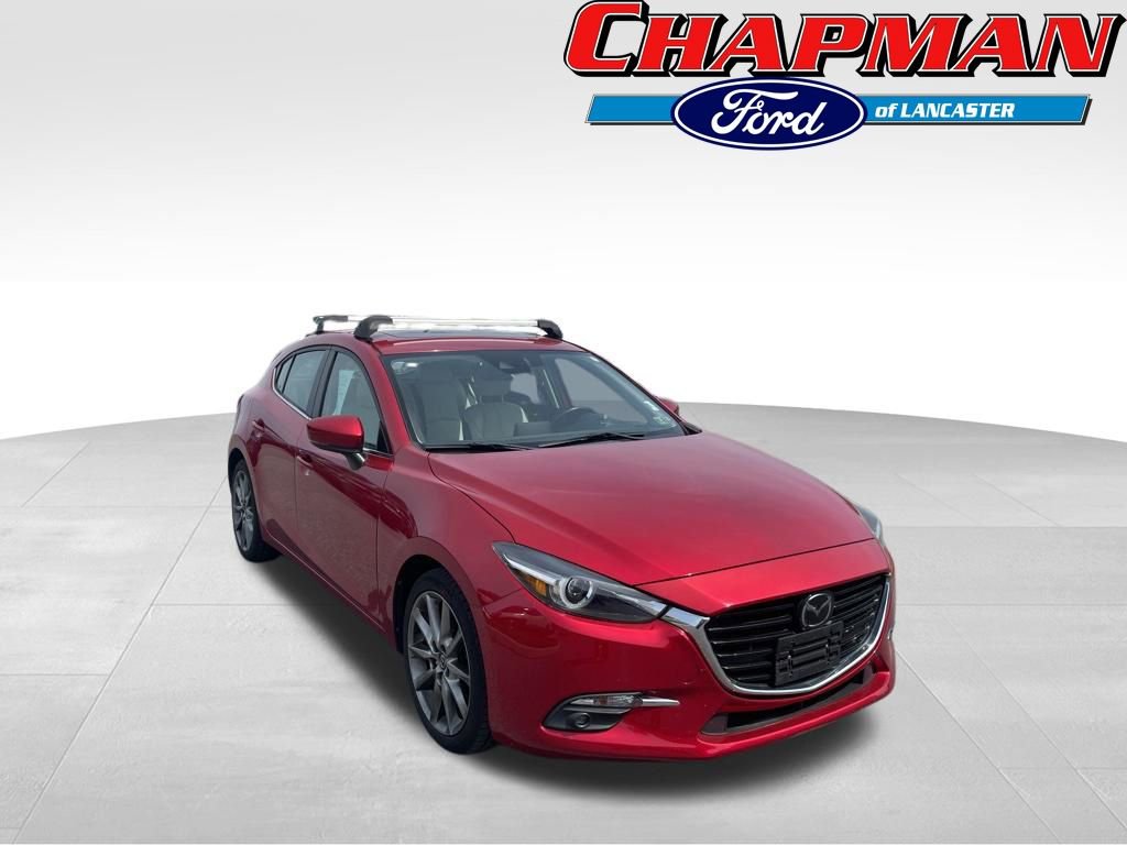 Used 2018 MAZDA MAZDA3 Grand Touring w/ Premium Equipment Package FWD image 3