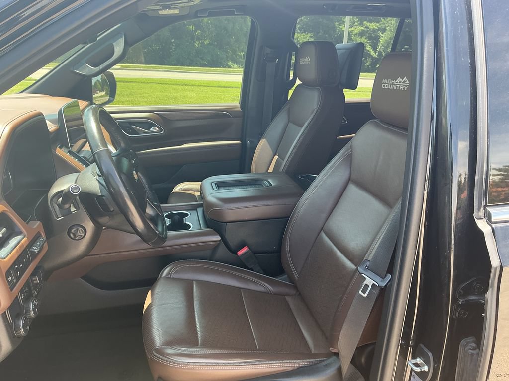 Used 2021 Chevrolet Tahoe High Country RWD image 28