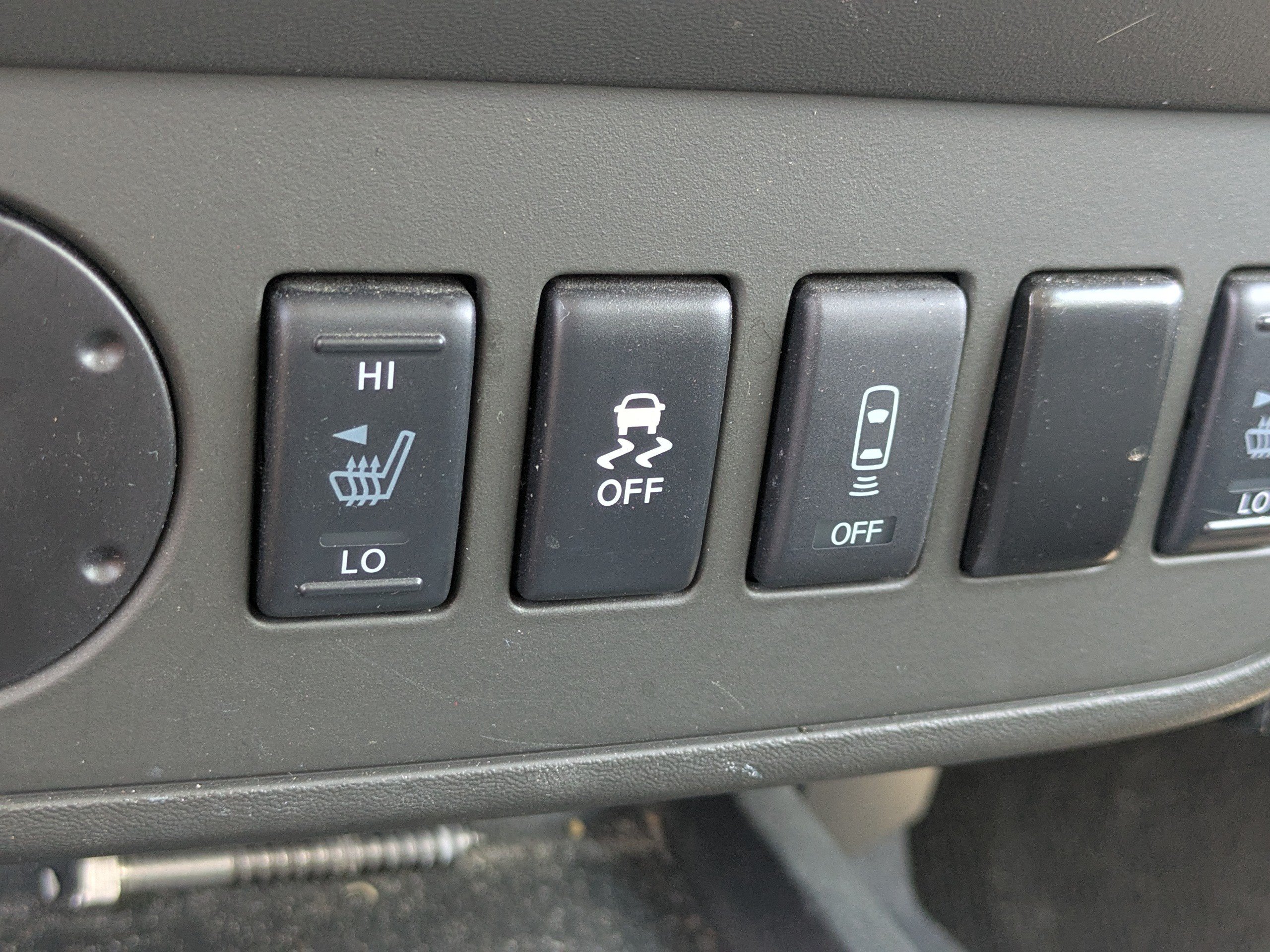 Used 2020 Nissan Frontier SV RWD image 24
