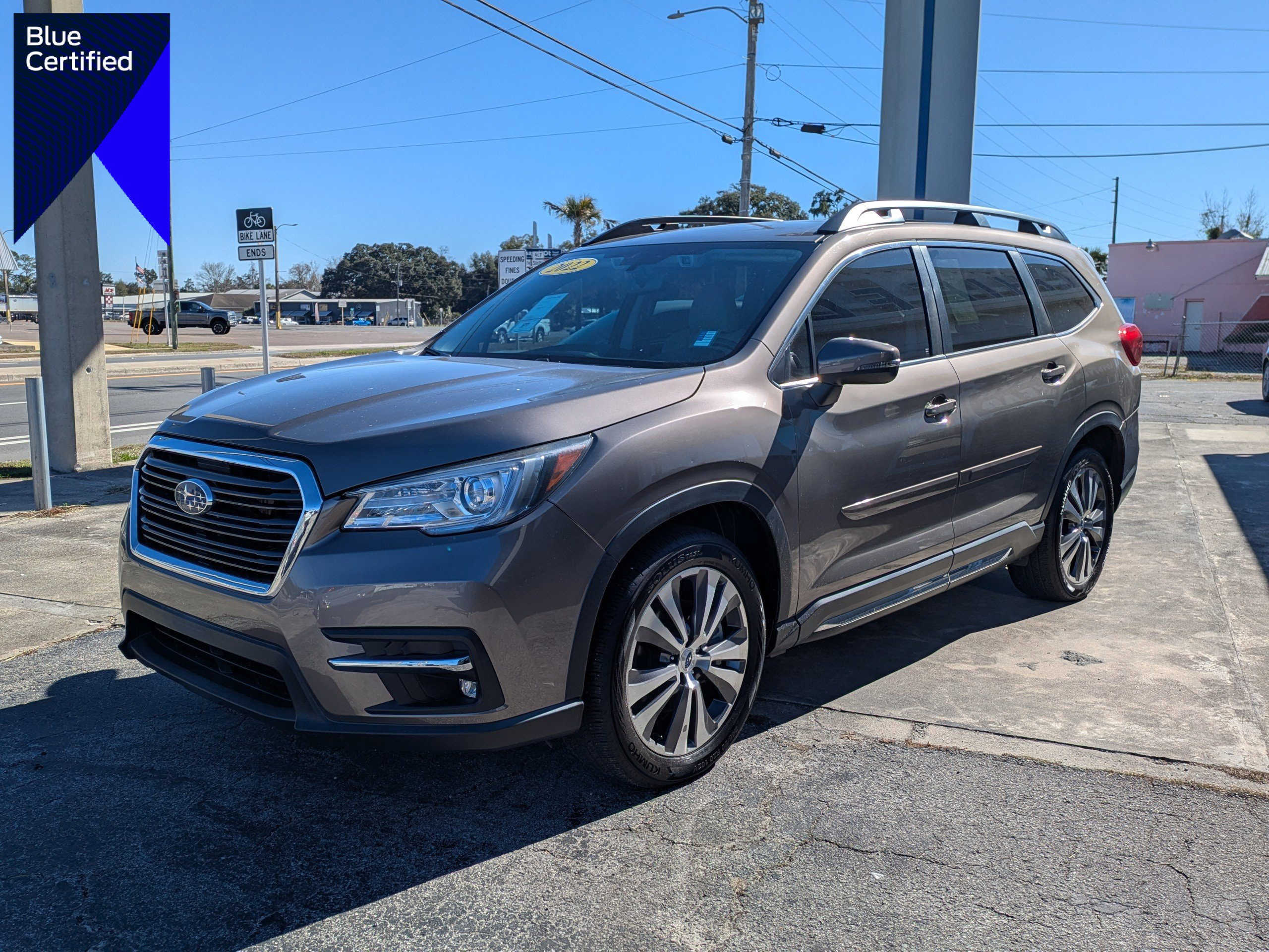 Used 2022 Subaru Ascent Limited image 1