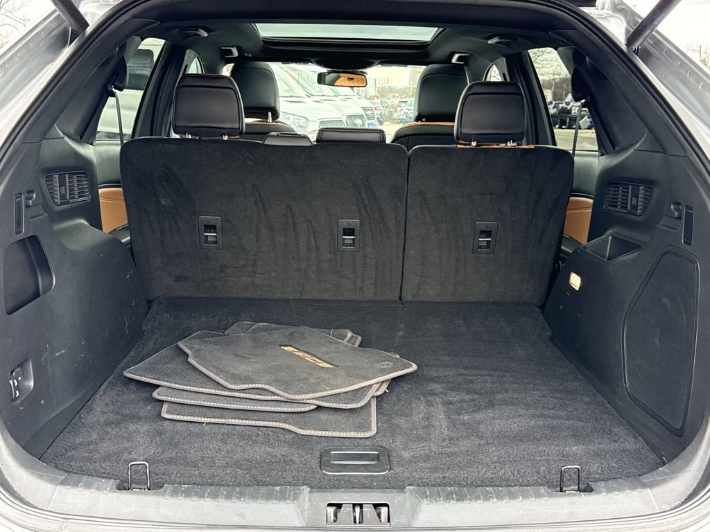 Certified 2024 Ford Edge Titanium w/ Titanium Elite Package image 8