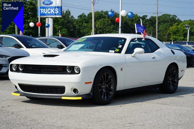 Used 2020 Dodge Challenger R/T Scat Pack image 1