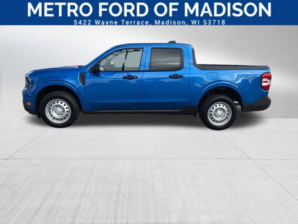 Certified 2025 Ford Maverick XL FWD image 3