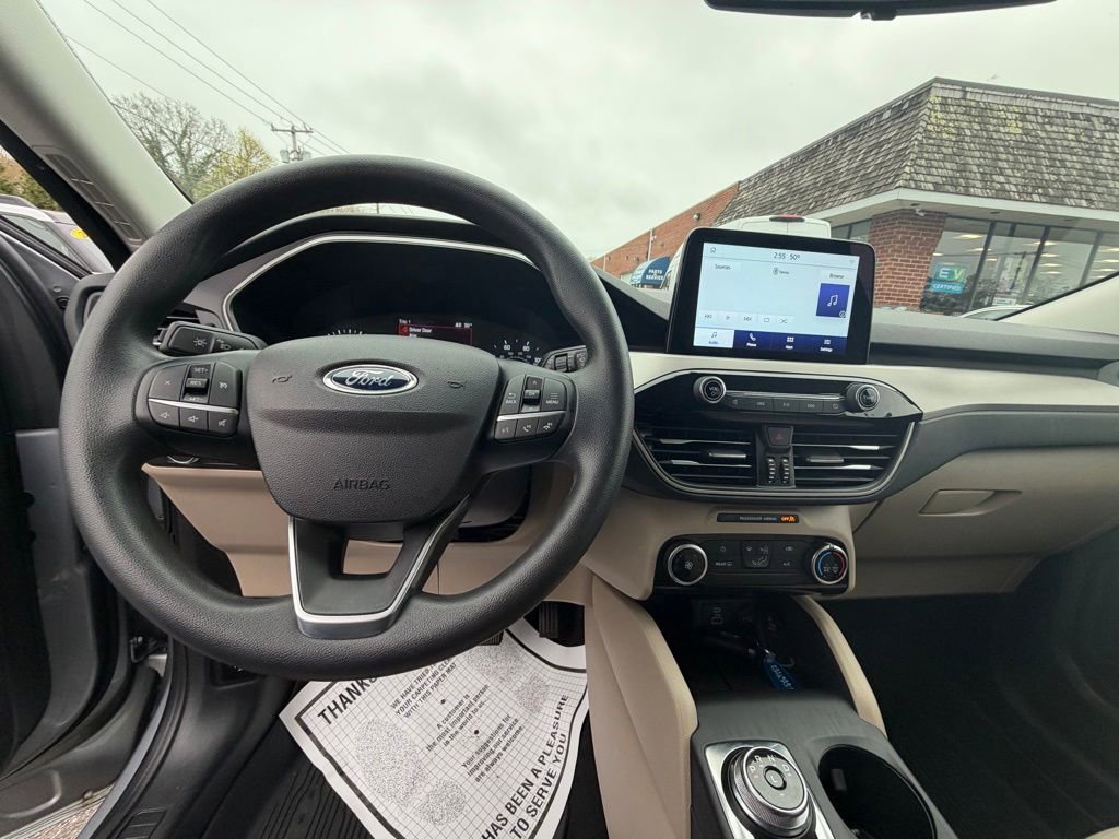 Certified 2022 Ford Escape SE AWD/4WD image 13