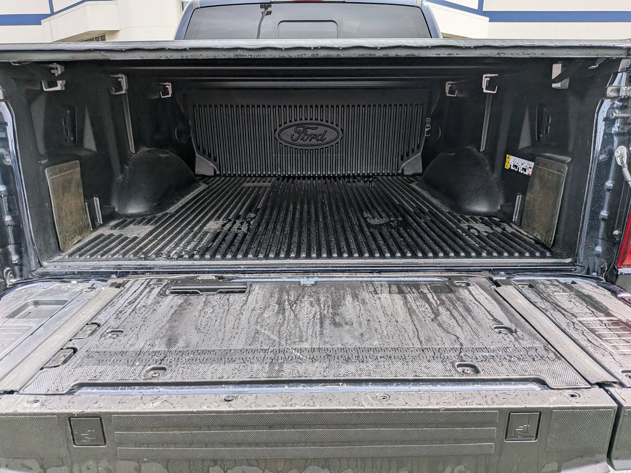 Certified 2024 Ford F150 Lariat w/ Equipment Group 502A High AWD/4WD image 31