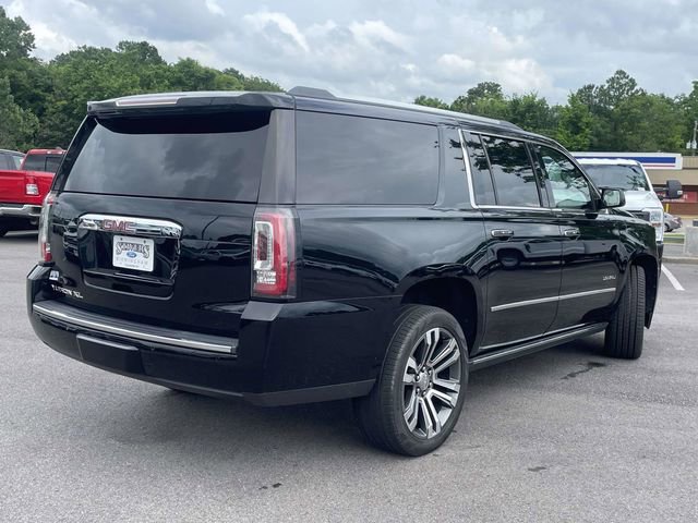 Used 2019 GMC Yukon XL Denali w/ Denali Ultimate Package AWD/4WD image 3