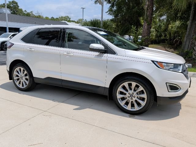 Certified 2018 Ford Edge Titanium w/ Equipment Group 302A AWD/4WD image 3