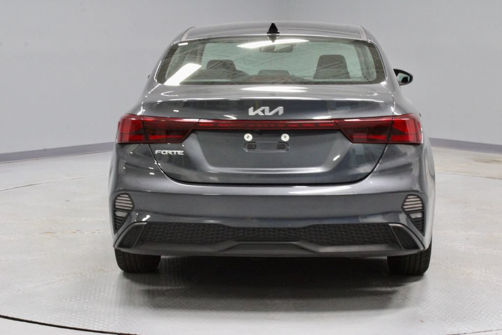 Used 2024 Kia Forte LXS FWD image 7