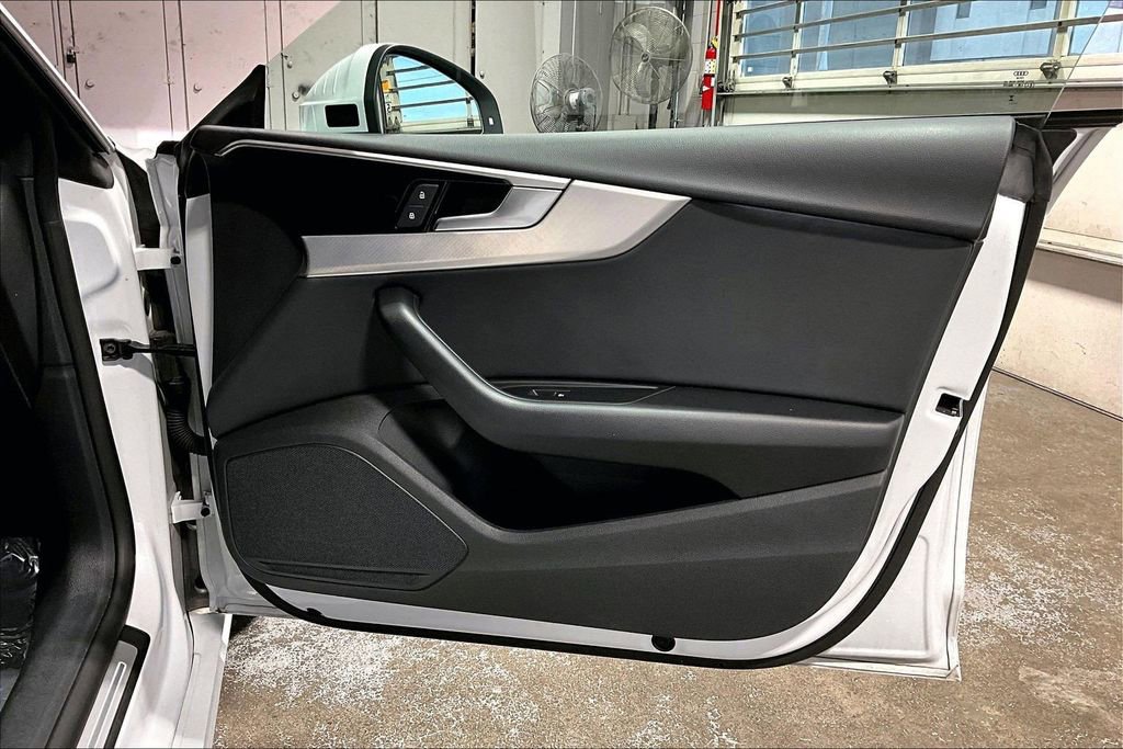 Used 2025 Audi A5 2.0T Premium Plus image 23