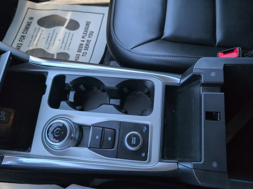 Certified 2023 Ford Explorer XLT w/ Equipment Group 202A image 22