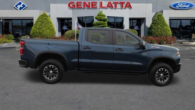 Used 2022 Chevrolet Silverado 1500 ZR2 w/ Technology Package image 6