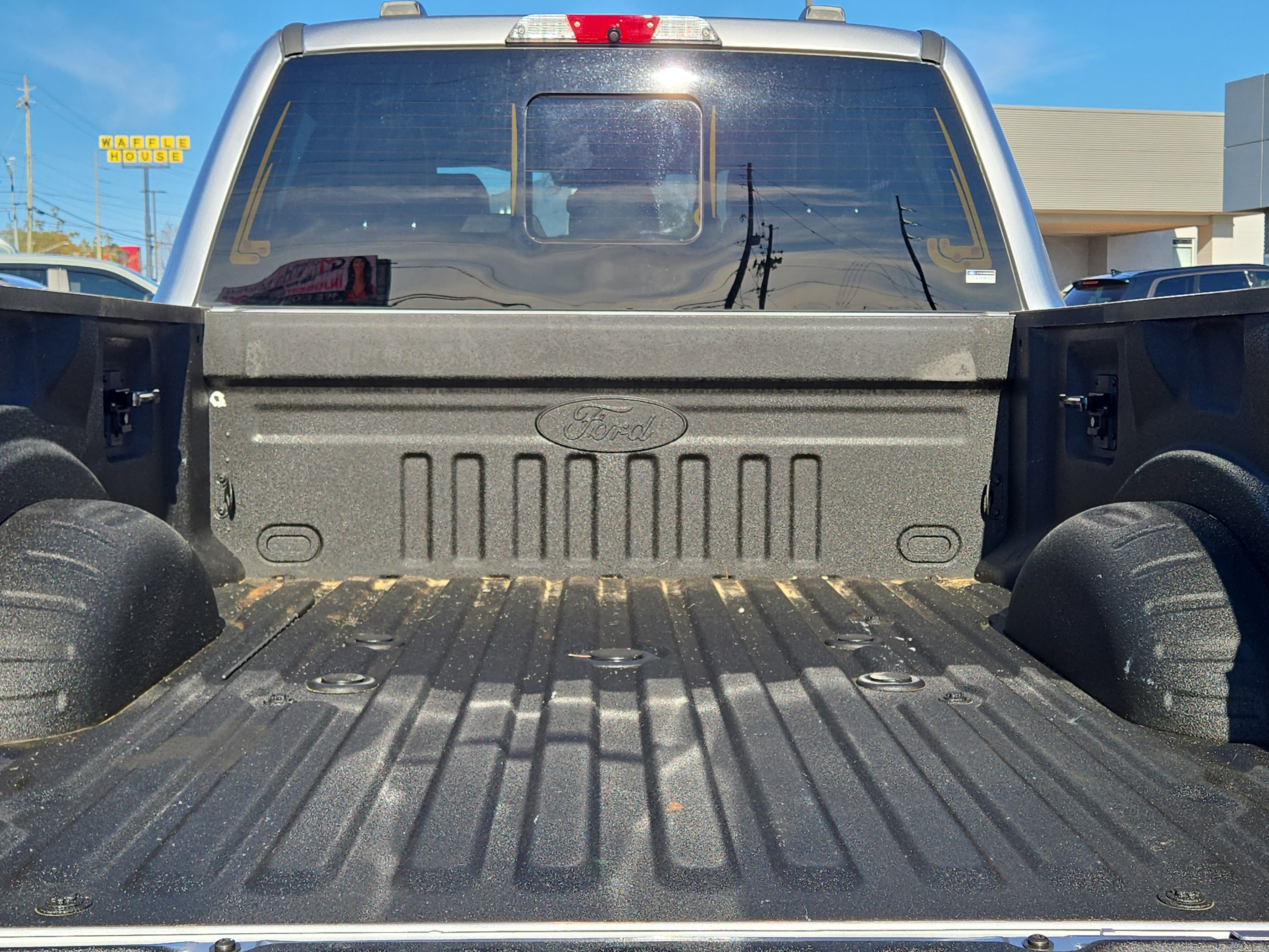 Certified 2023 Ford F250 Lariat w/ Lariat Ultimate Package image 13