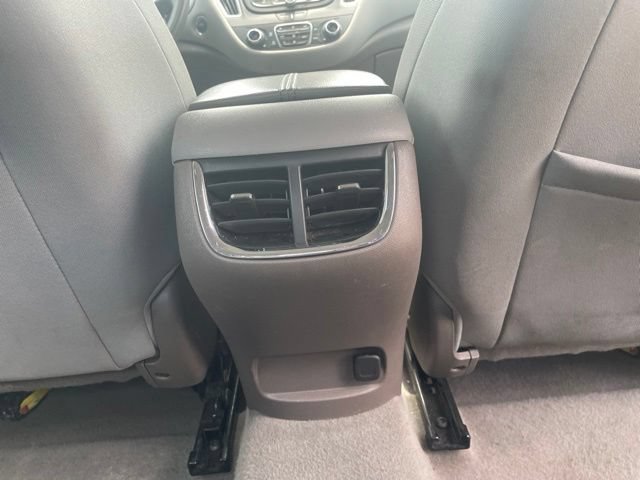 Used 2024 Chevrolet Malibu LT FWD image 21