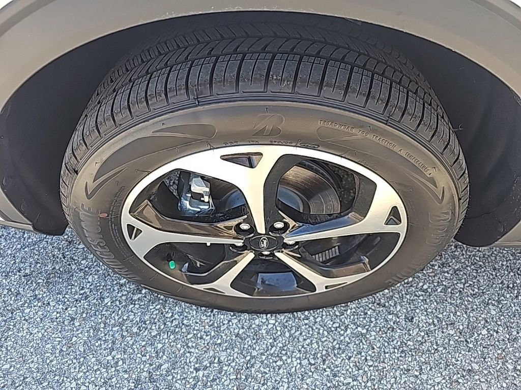 Certified 2025 Ford Escape ST-Line Select w/ Tech Pack #2 image 40