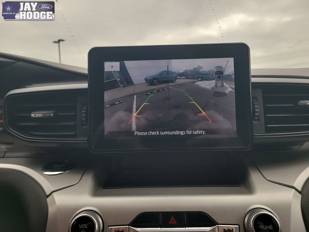 Certified 2022 Ford Explorer XLT image 25