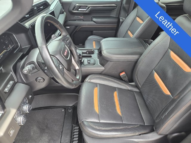Used 2024 GMC Sierra 1500 AT4 w/ Technology Package AWD/4WD image 12
