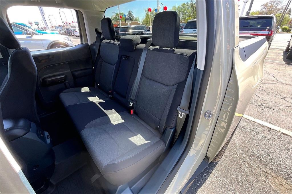 Certified 2025 Ford Maverick XLT w/ Black Appearance Package AWD/4WD image 23