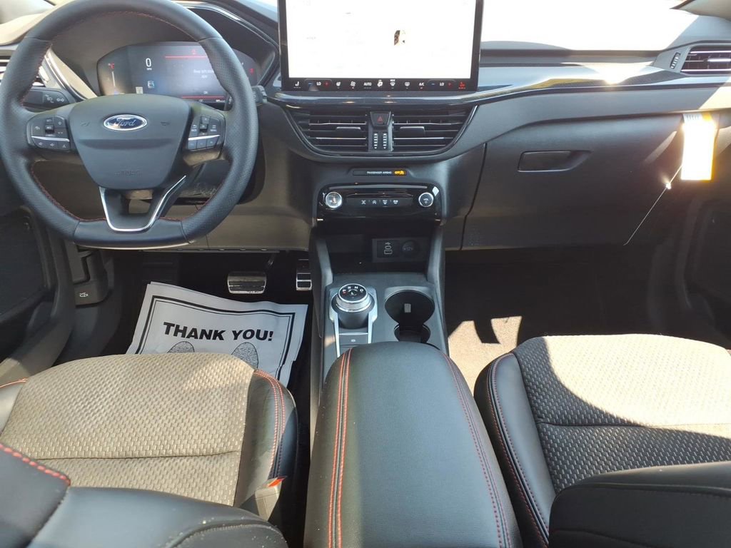 Certified 2024 Ford Escape ST-Line w/ Tech Pack #1 AWD/4WD image 12