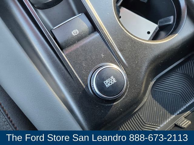 Certified 2025 Ford Explorer Active image 21