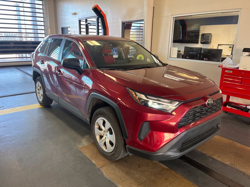 Used 2024 Toyota RAV4 LE FWD image 1