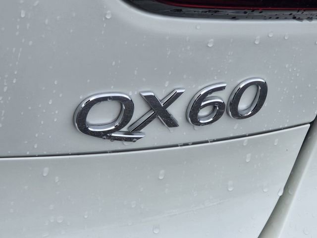 Used 2020 INFINITI QX60 Luxe w/ Sensory Package FWD image 17