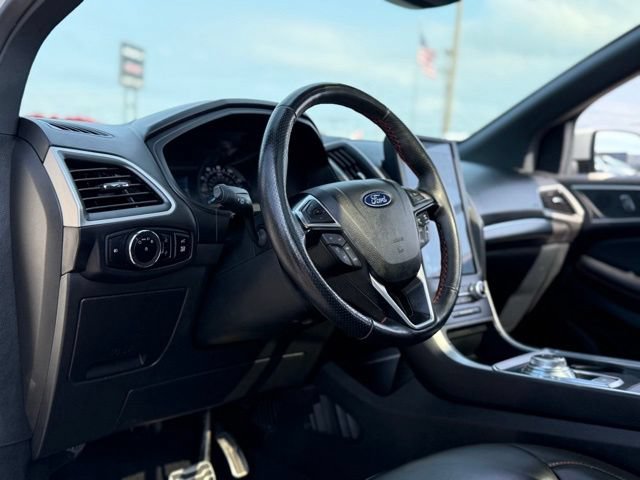 Certified 2023 Ford Edge ST-Line AWD/4WD image 12