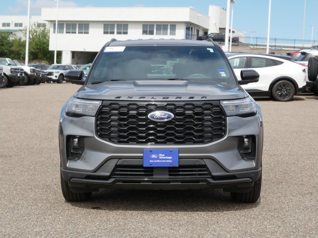 Certified 2026 Ford Explorer ST-Line AWD/4WD image 9