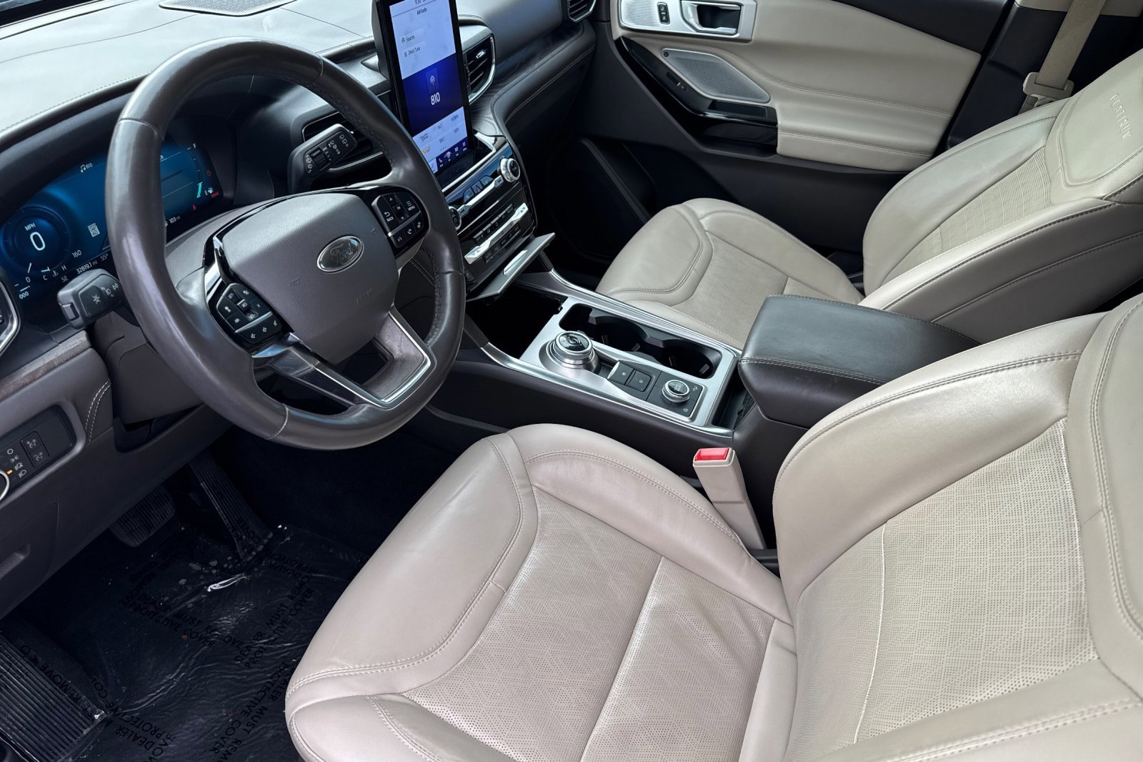 Certified 2022 Ford Explorer Platinum w/ Technology Package image 11