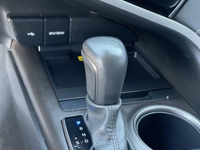 Used 2023 Toyota Camry XSE FWD image 14