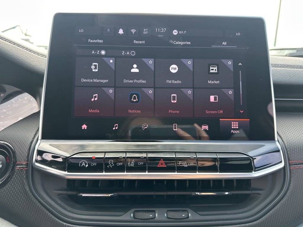 Used 2024 Jeep Compass Trailhawk image 31