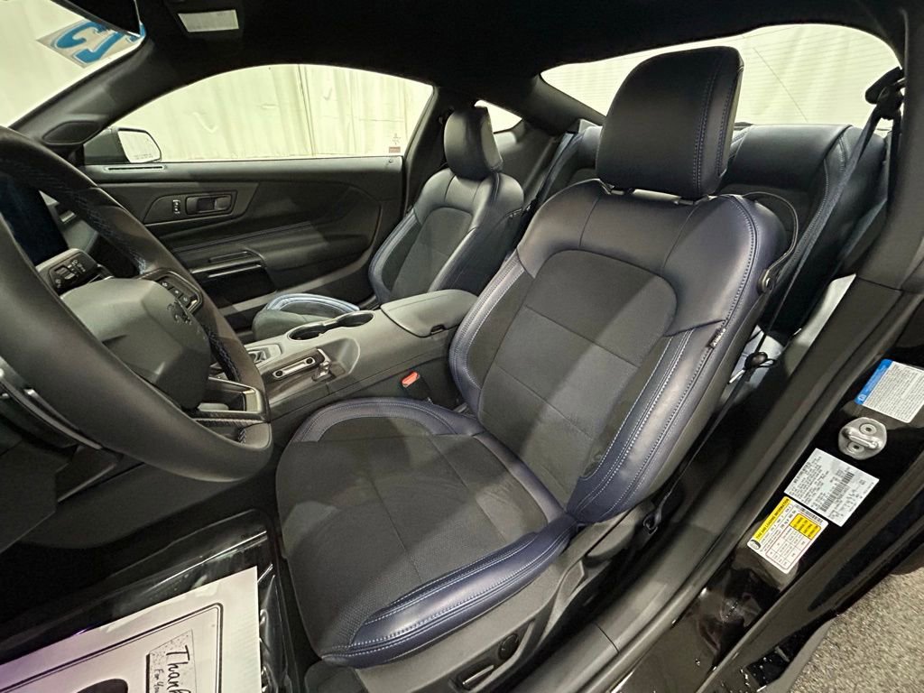 Certified 2025 Ford Mustang Dark Horse w/ Dark Horse Handlin Package image 15
