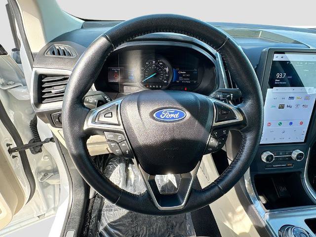 Certified 2023 Ford Edge Titanium w/ Class II Trailer Tow Package image 10