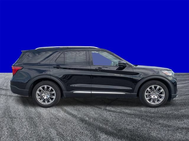 Certified 2026 Ford Explorer Platinum RWD image 3