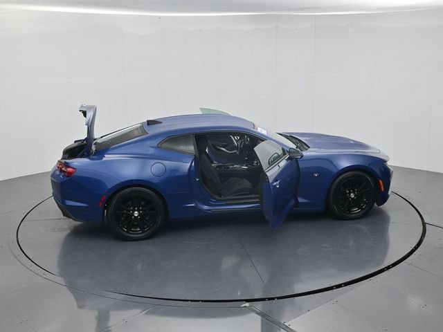 Used 2019 Chevrolet Camaro LS RWD image 50